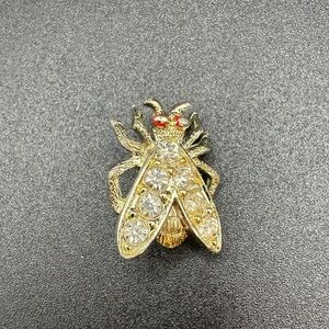 Vintage 1950’s Housefly Nemo Gold Rhinestone Brooch Pin